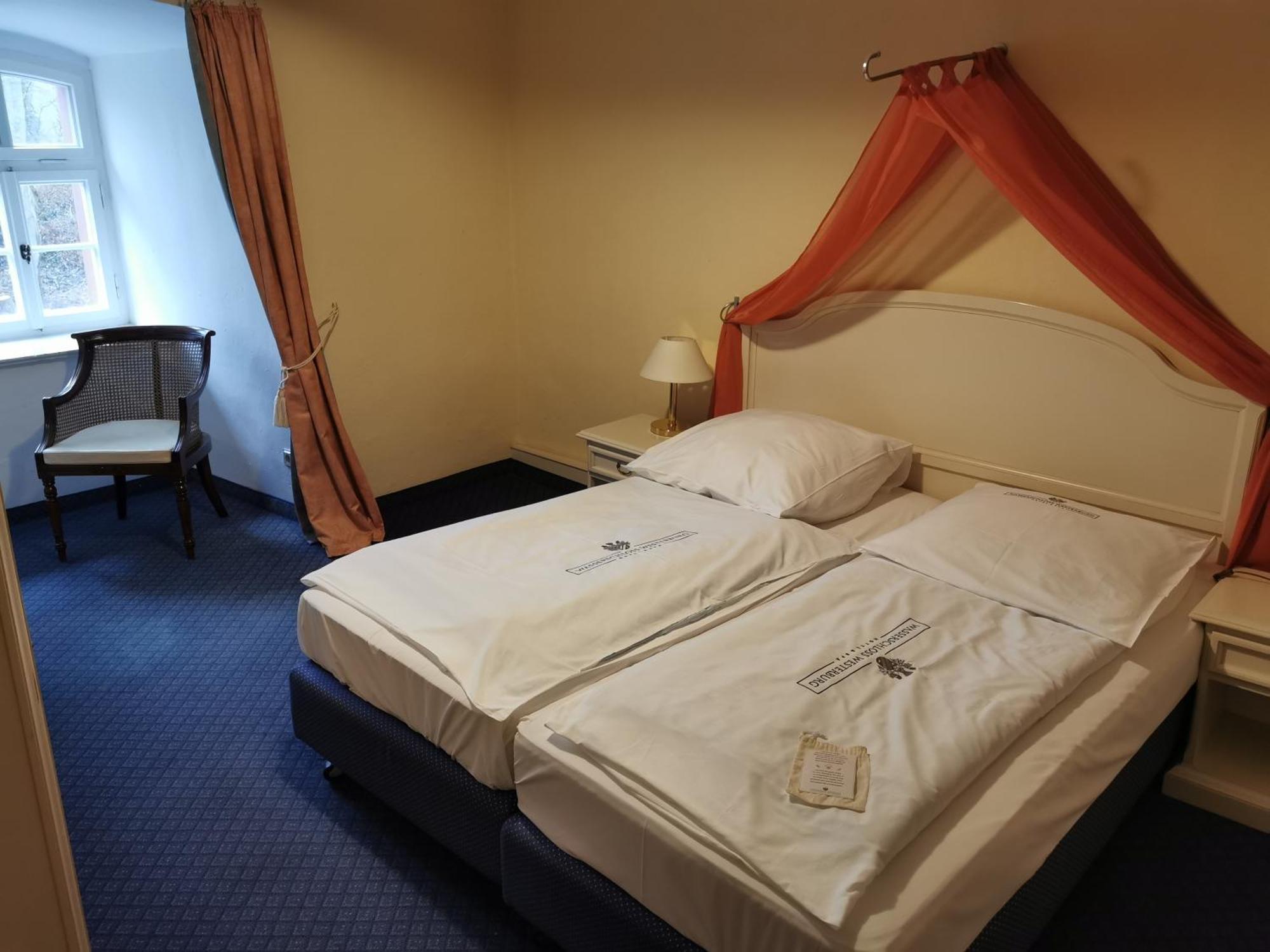 & Wasserschloss Westerburg 4* Westerburg (Saxony-Anhalt)