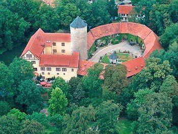 & Wasserschloss Westerburg